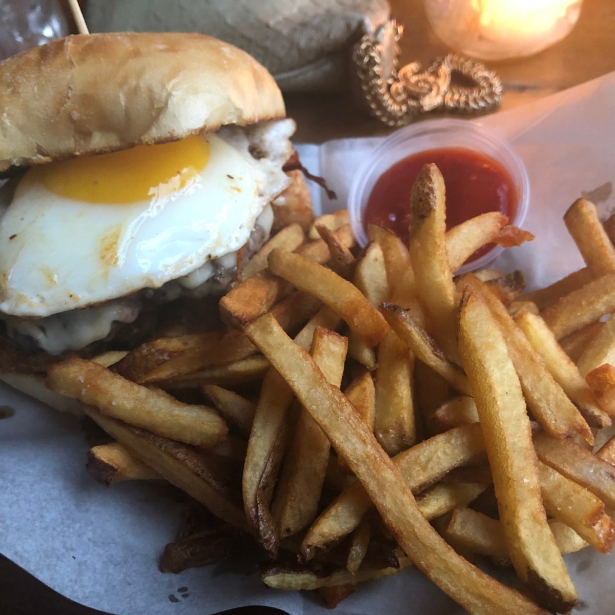 Hungry for @HarlemPublic&nbsp;🍔