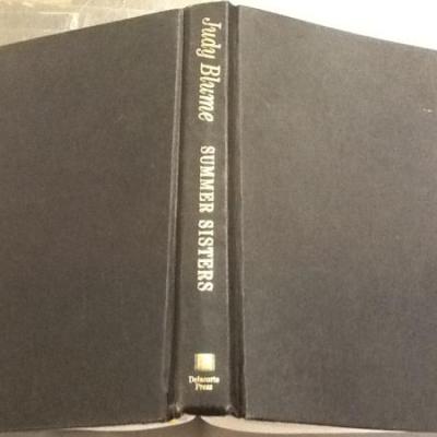 “Summer Sisters” by Judy&nbsp;Blume